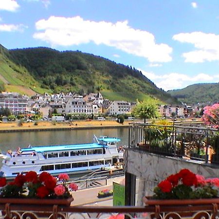 Union Hotel Кохем Экстерьер фото